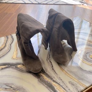 Tan suede heeled knee boots